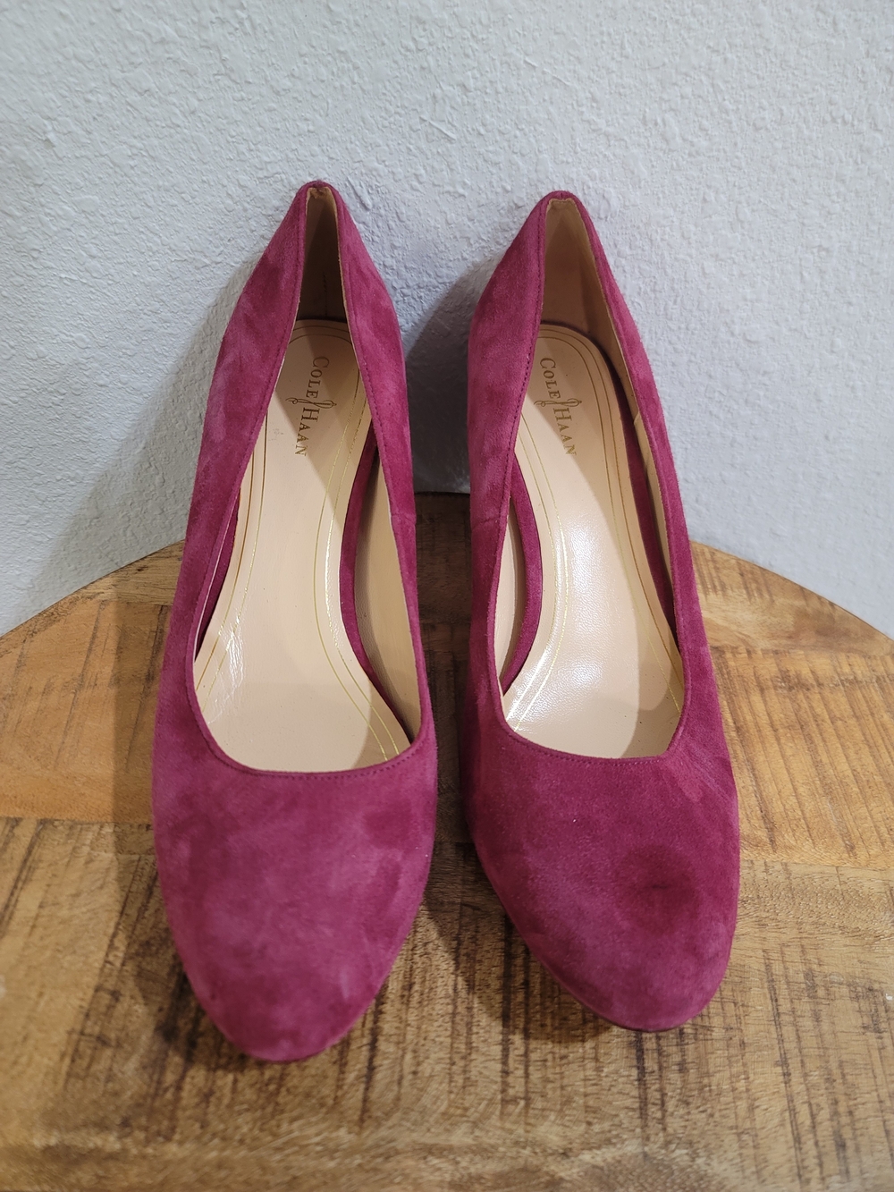 Women's Suede Block Heel Pumps in Plum - Picture 2 of 5